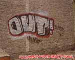 OUT (MITTE)