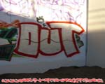 OUT (MITTE)