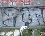 RIP/ (MITTE)