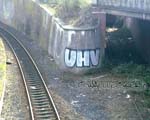 UHV