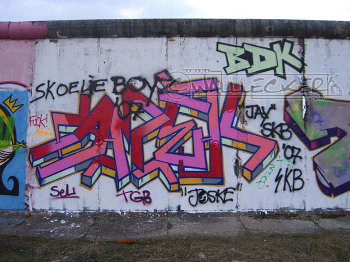 AMEK