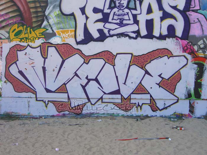 AVENUE