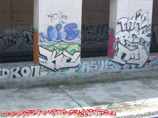 KEEZ