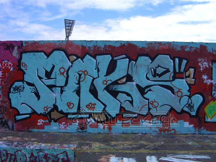 PAKS